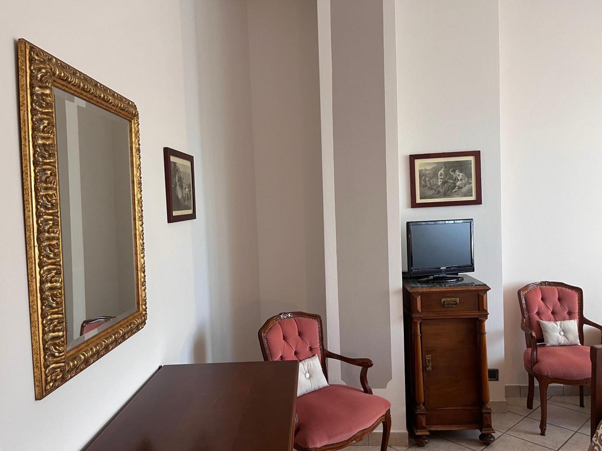 Belvedere Bike Hotel Montà Δωμάτιο φωτογραφία